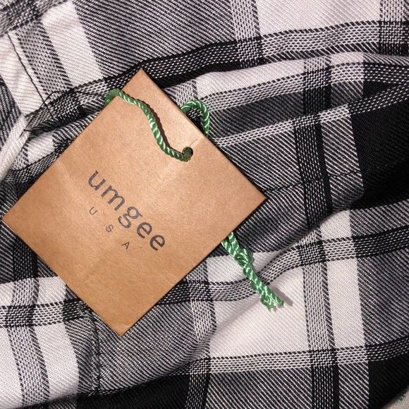 Umgee black & white buffalo check tunic top size small new without tags - Picture 6 of 9